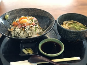 【SYNTH(シンス)西梅田ブリーゼタワーブログ】を更新しました　うおまん 西梅田本店のご紹介