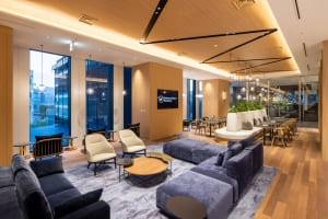 【SYNTH(シンス)西梅田ブリーゼタワーブログ】を更新しました　ビジネスエアポート横浜店のご紹介