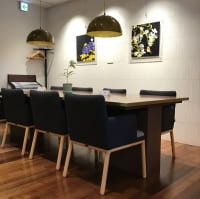 【SYNTH(シンス)インターン生ブログ】＃4 ～SYNTHにあるチェアについて Part2～