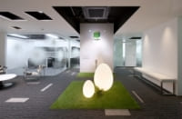 【SYNTH(シンス)メッシュ京都四条烏丸ブログ】更新しました〈施設のご紹介 ~ラウンジ~〉