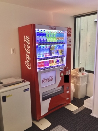 ブログ更新のお知らせ【SYNTH(シンス)メッシュ京都四条烏丸ブログ】～施設紹介★仕事のお供編★～