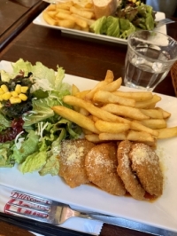 【SYNTH（シンス）北浜ブログ】北浜グルメレポートVol.15～ベルギー料理店のボリュームランチ～