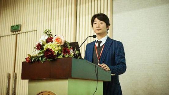 深圳大学での講演写真